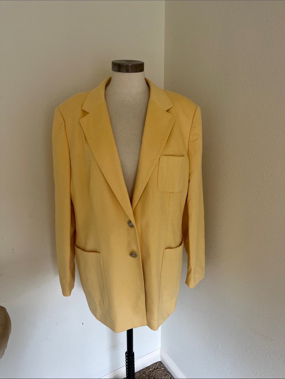 Escada Soft Yellow Tailored Blazer